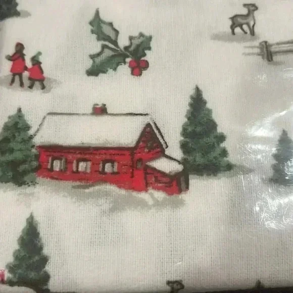 Laura Ashley Flannel Sheet Set Holiday Christmas Village Cottage Queen Size - Picture 7 of 9